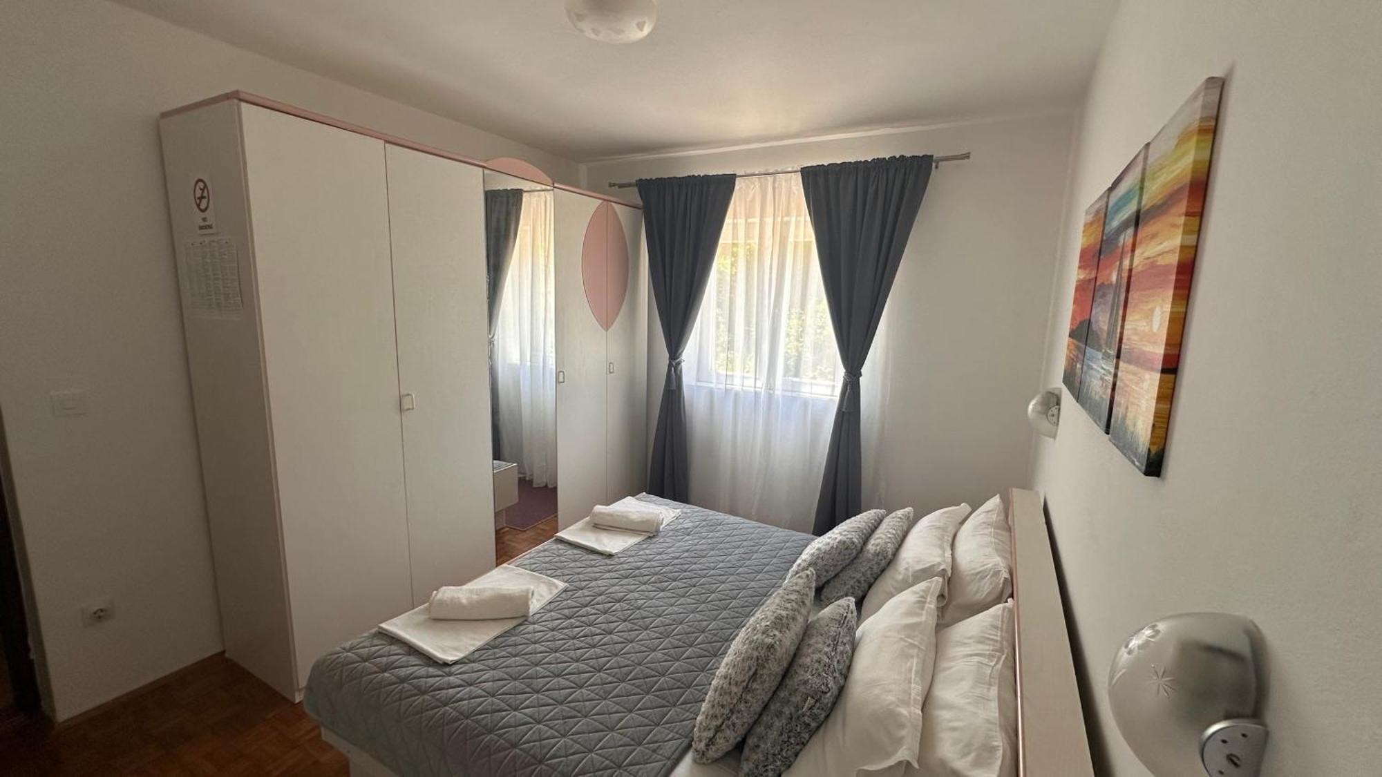 Apartments Oxygen Račišće Eksteriør bilde