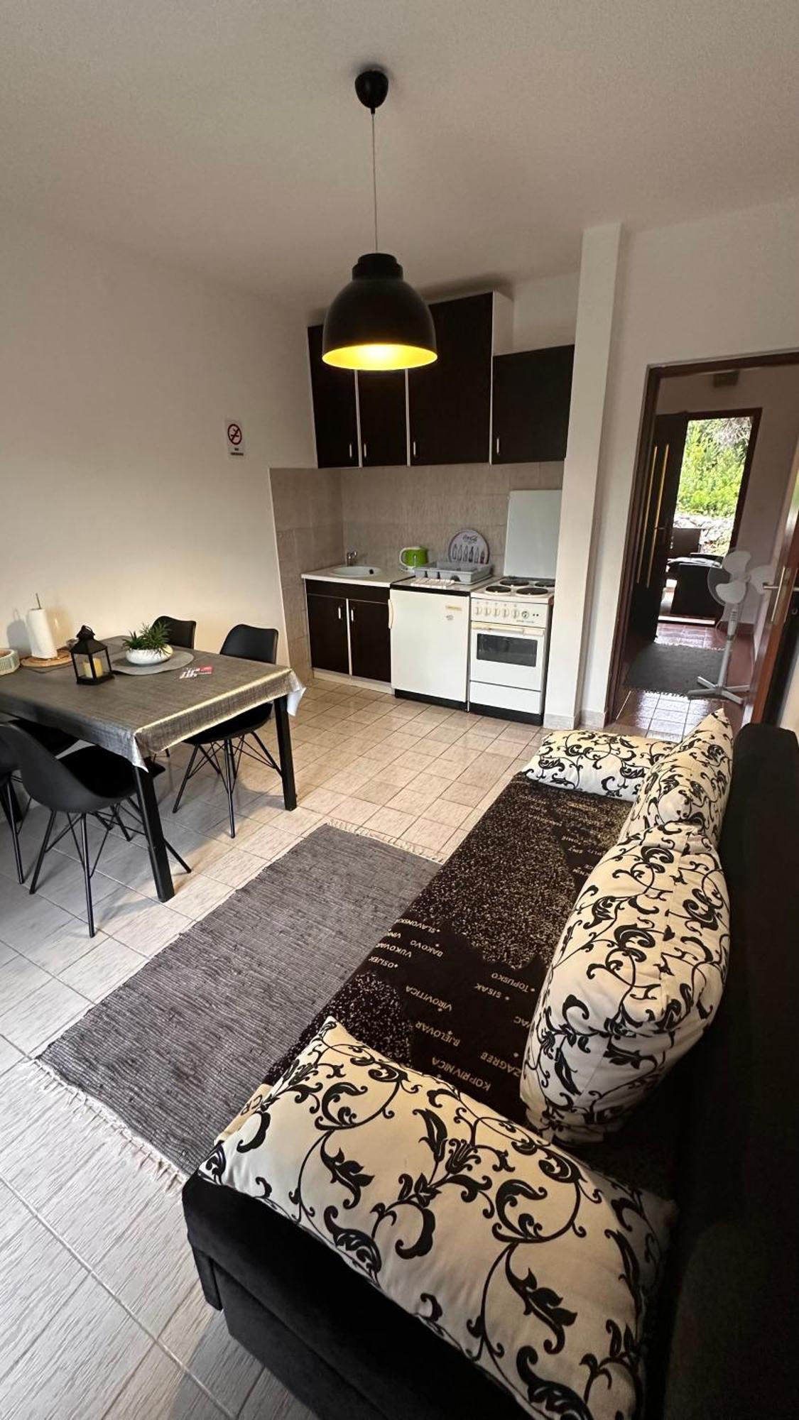 Apartments Oxygen Račišće Eksteriør bilde