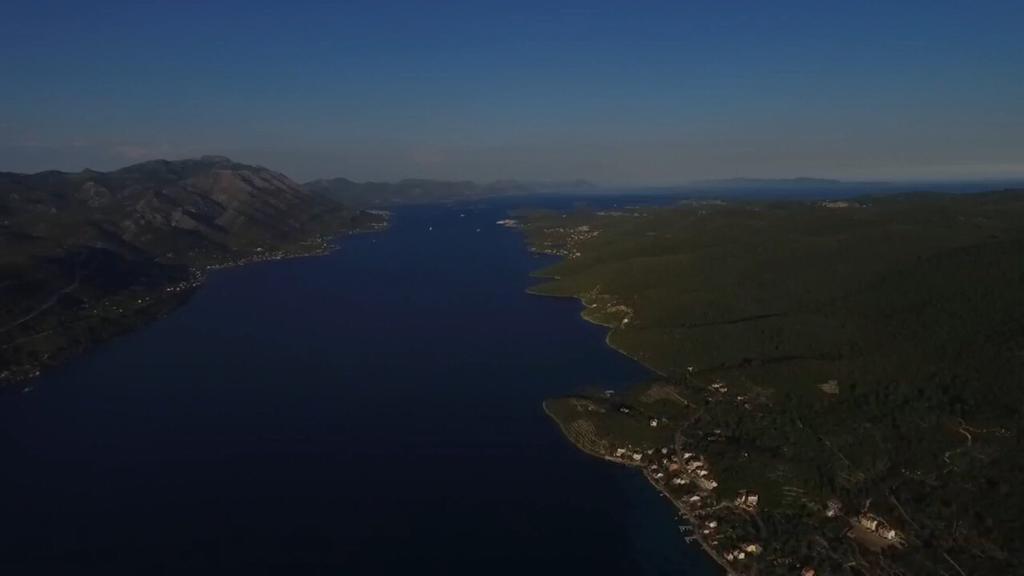 Apartments Oxygen Račišće Eksteriør bilde